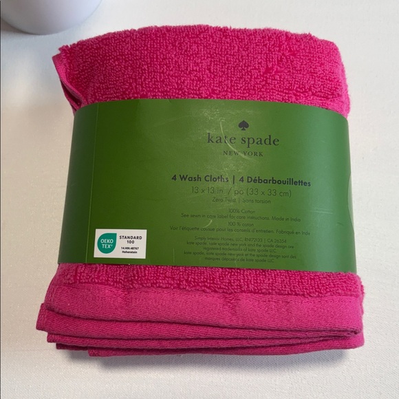 Kate Spade Hot Pink wash cloth set - Picture 2 of 4